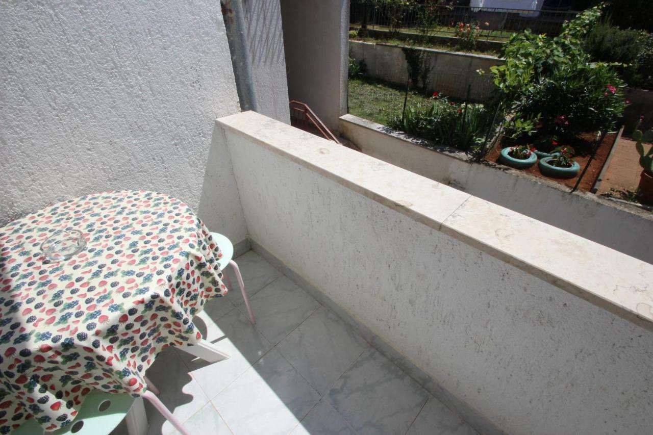 ורסאר Apartment Sandi מראה חיצוני תמונה